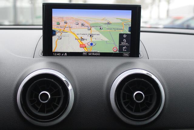 Audi A3 SPORTBACK 30 TFSI Advance Sport