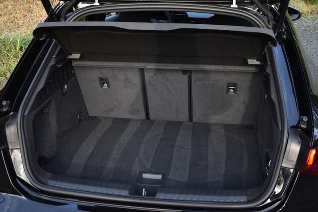 Audi A3 SPORTBACK 2.0 TFSI S3 QUATTRO 310PK S-TRONIC S3-SPORT CAMERA/LEDER/CARPLAY