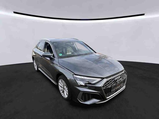Audi A3 SPORTBACK 40 TFSI e 204pk PHEV S Line / Stoelverwarming / Camera