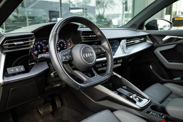 Audi A3 SPORTBACK 40 TFSI e Advanced edition Pano | B&O | Sportstoelen | Memory