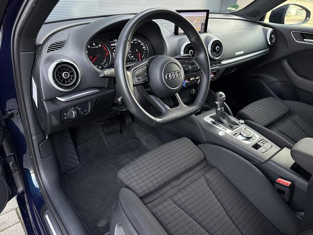 Audi A3 SPORTBACK 1.5 TFSI CoD Design Pro Line 150PK ?Automaat ?Full LED ?Afgevlakt stuur ?Sportstoelen ?Navigatie Full Map ?Climate ?Stoelverwarming ?Cruise ?Parkeersensoren