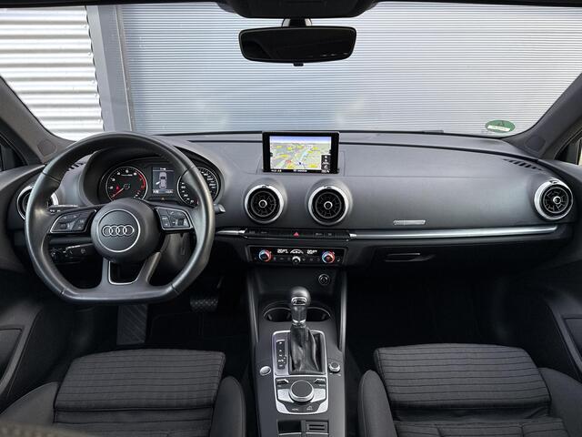 Audi A3 SPORTBACK 1.5 TFSI CoD Design Pro Line 150PK ?Automaat ?Full LED ?Afgevlakt stuur ?Sportstoelen ?Navigatie Full Map ?Climate ?Stoelverwarming ?Cruise ?Parkeersensoren