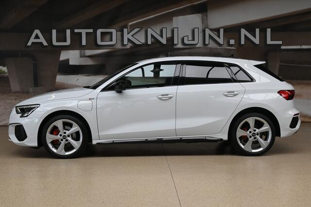 Audi A3 SPORTBACK 40 TFSIe 204pk S Edition | ACC | Keyless | Elek. klep | Trekhaak | 100% (Dealer) onderhouden label
