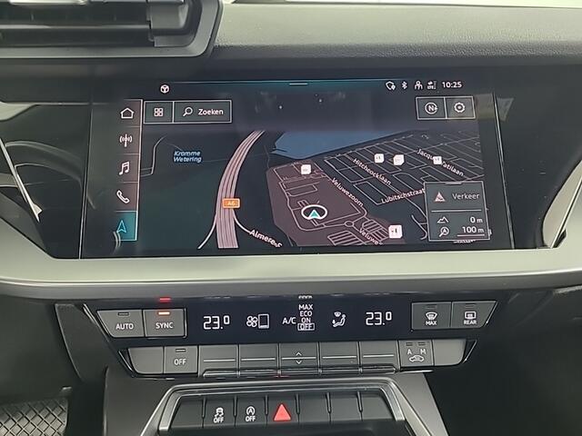 Audi A3 SPORTBACK 30 TFSI Advanced edition 1e-Eig. & Dealer-Onderh. BOVAG-Garantie. NL-Auto.