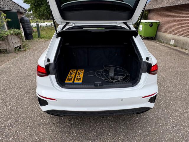 Audi A3 SPORTBACK 45 TFSI e S edition PHEV SOh 93% S-LINE NAVI LED ECC 78000KM!!!