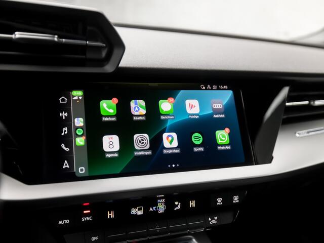 Audi A3 SPORTBACK 35 TFSI Sport 150Pk Automaat (NIEUW MODEL, DRAADLOOS APPLE CARPLAY, GROOT NAVI, GETINT GLAS, KEYLESS, MATRIX LED, SPORTSTOELEN, NIEUWE APK, CRUISE, FLIPPERS, NIEUWSTAAT)