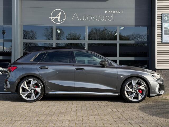 Audi A3 SPORTBACK 2.0 TFSI S3 quattro RS Stoelen Pano B&O