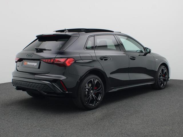 Audi A3 SPORTBACK 45 TFSI e S edition Competition 272PK S-Tronic S-Line, Pano-Schuifdak, Memorystoel, Achteruitrijcamera, Matrix LED-verlichting, Leder, Elektr. Achterklep, Keyless, 18" LM Velgen