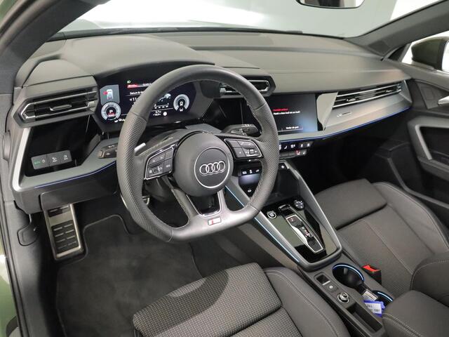 Audi A3 SPORTBACK 40 TFSI e S edition 204 pk S-tronic | Verlengde garantie | Navigatie | Parkeersensoren (Park assist) | Achteruitrijcamera | Adaptieve cruise control | Stoelverwarming | S-Line |