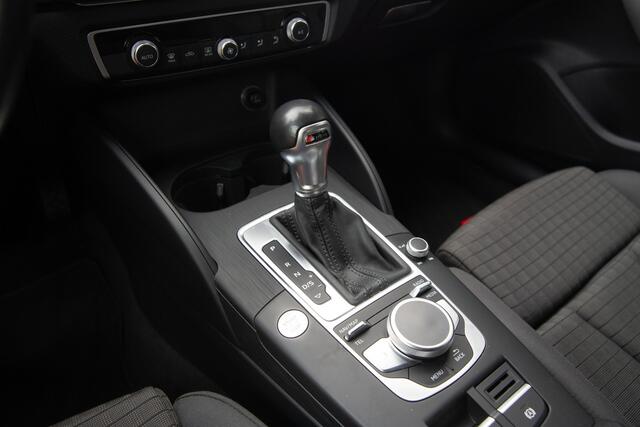 Audi A3 SPORTBACK 1.5 TFSI CoD S-line