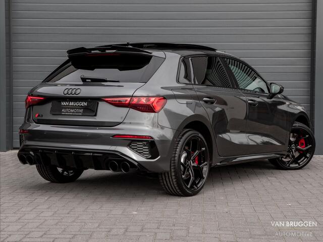 Audi A3 SPORTBACK 45 TFSI e S-Line Pano RS-Stoelen B&O Sfeer BTW