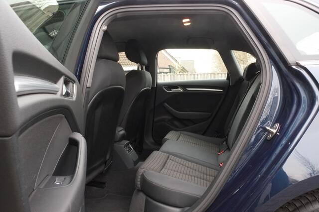 Audi A3 SPORTBACK 30 TFSI Sport Lease Edition, Trekhaak