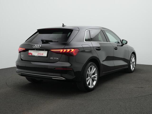 Audi A3 SPORTBACK 35 TFSI 150 pk S-tronic Advanced edition | Stoelverwarming | Achteruitrijcamera | Adaptive Cruise | Carplay