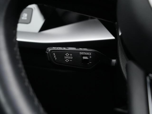 Audi A3 SPORTBACK 35 TFSI 150 pk S-tronic Advanced edition | Stoelverwarming | Achteruitrijcamera | Adaptive Cruise | Carplay