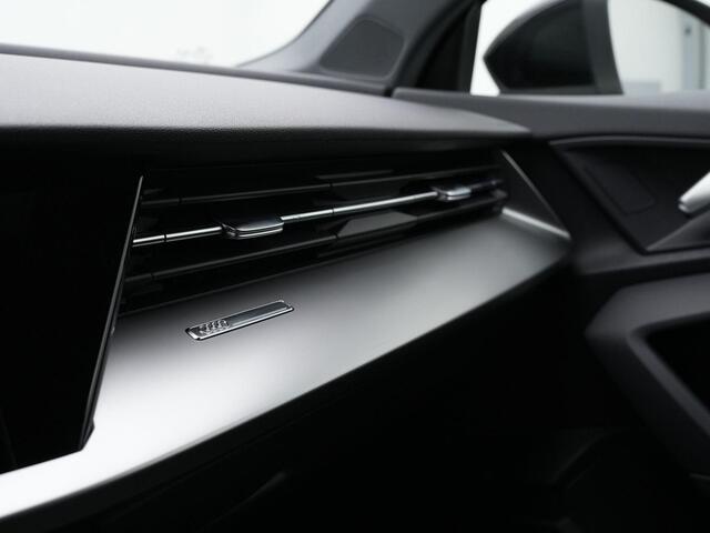 Audi A3 SPORTBACK 35 TFSI 150 pk S-tronic Advanced edition | Stoelverwarming | Achteruitrijcamera | Adaptive Cruise | Carplay