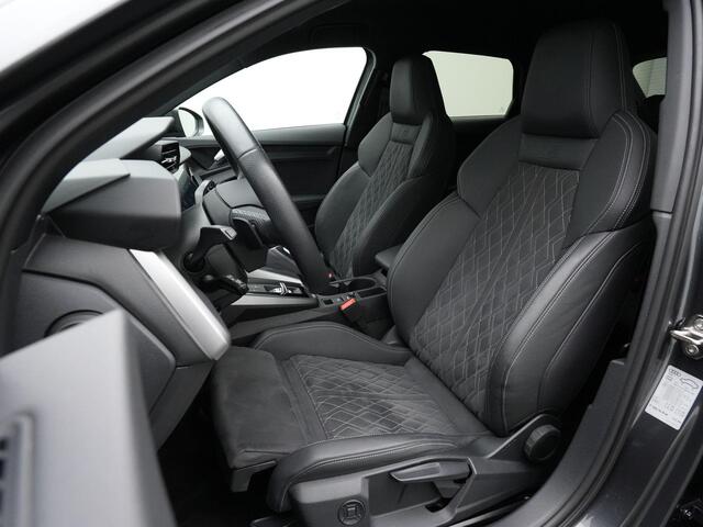 Audi A3 SPORTBACK 30 TFSI 110 pk S-tronic S-Line | Leder/alcantara | Stoelverwarming | Adaptive Cruise | Navigatie