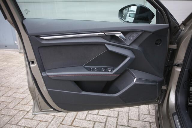 Audi A3 SPORTBACK 35 TFSI S edition | Pano | BTW | Sfeerverlichting | Adap Cruise