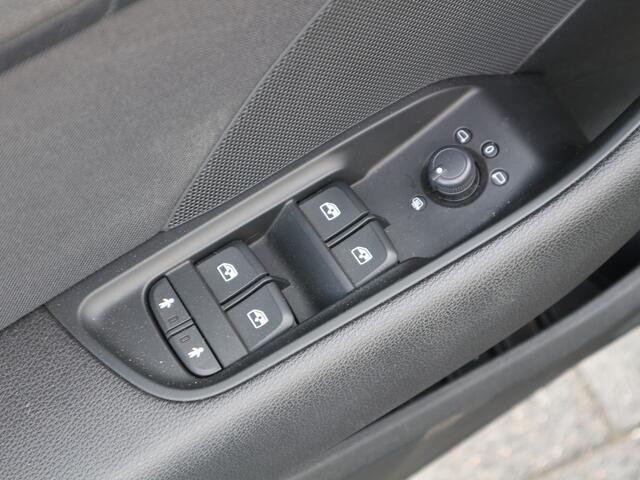 Audi A3 SPORTBACK 1.0 TFSI Pro Line NAVI PDC LM VELGEN