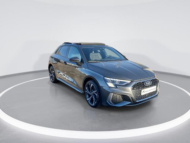 Audi A3 SPORTBACK 40 TFSIe 150kW/204PK S Line · Panoramadak · Camera · Stoelverwarming · Bang & Olufsen · Head-up display · Apple/Android Car Play · Leder/Stof · Drive select