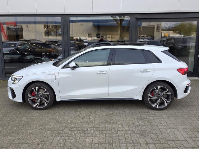 Audi A3 SPORTBACK 45 TFSI e S edition Competition + VOL OPTIES