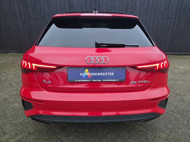 Audi A3 SPORTBACK 45 TFSI e S edition Competition