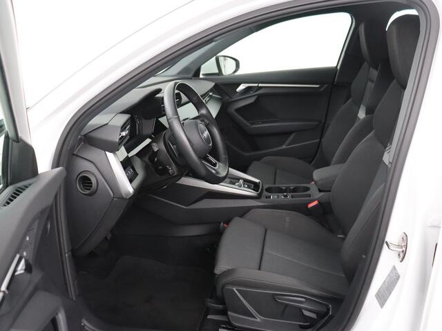 Audi A3 SPORTBACK 35 TFSI Advanced edition | Sportstoelen | Virtual Cockpit | Carplay | Navigatie | Full LED | Parkeerhulp | Climate control | Cruise control | Bluetooth | DAB