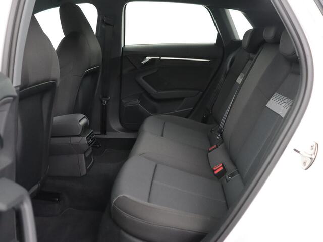 Audi A3 SPORTBACK 35 TFSI Advanced edition | Sportstoelen | Virtual Cockpit | Carplay | Navigatie | Full LED | Parkeerhulp | Climate control | Cruise control | Bluetooth | DAB