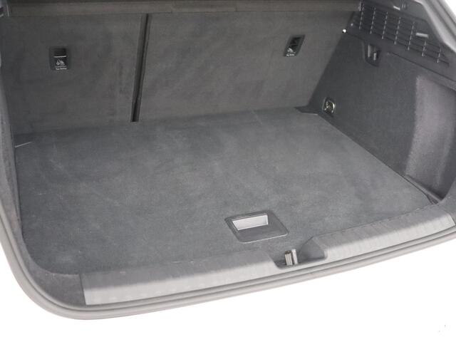 Audi A3 SPORTBACK 35 TFSI Advanced edition | Sportstoelen | Virtual Cockpit | Carplay | Navigatie | Full LED | Parkeerhulp | Climate control | Cruise control | Bluetooth | DAB