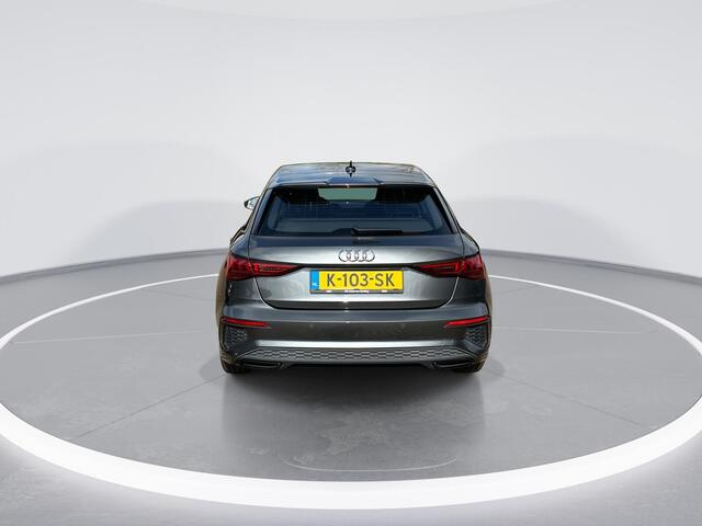 Audi A3 SPORTBACK 35 TFSI 150pk S edition · Trekhaak · Apple/Android Car Play · Adaptive Cruise Control · 18'' Velgen · Navigatie · Parkeersensoren ·