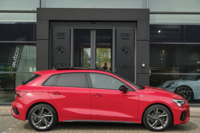 Audi A3 SPORTBACK 35 TFSI 150pk S-Line Edition one Panoramadak B&O Sfeerverlichting Matrix led 1e Eigenaar