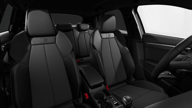 Audi A3 SPORTBACK 35 TFSI S edition | 150 PK | Stoelverwarming | Cruise control | S line | Navigatiesysteem |