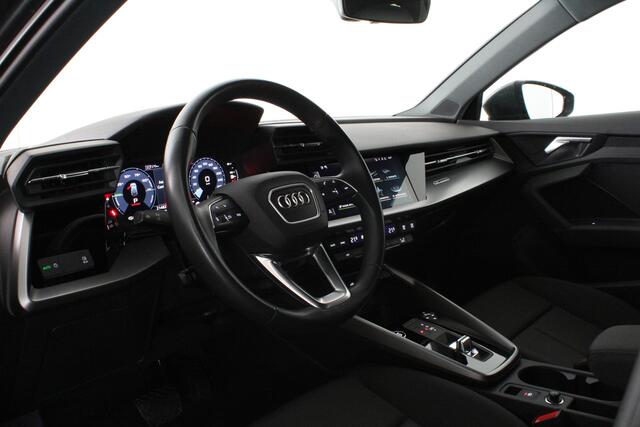 Audi A3 SPORTBACK 40 TFSI e S line > 204pk/Daytona/17inch/Sport-design (S-line)