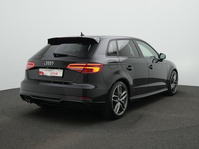 Audi A3 SPORTBACK 35 TFSI 150 pk S-tronic Advance Sport | Navigatie | Stoelverwarming | Carplay | Parkeersensoren achter