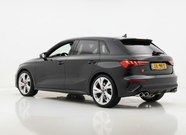 Audi A3 SPORTBACK 2.0 TFSI S3 QUATTRO 310PK S-TRONIC S3-SPORT CAMERA/LEDER/CARPLAY