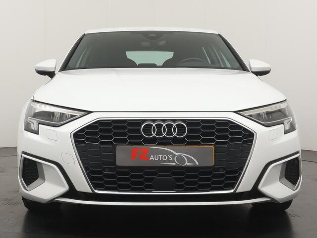 Audi A3 SPORTBACK 30 TFSI Business edition - Navigatie - Climate Controle - Apple Carplay & Android Auto