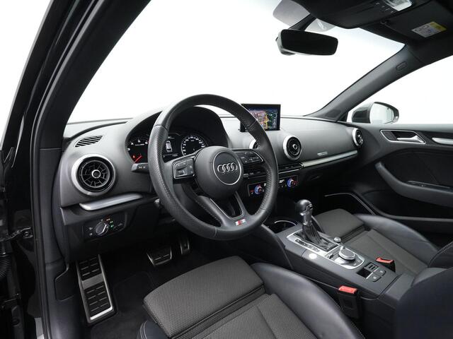 Audi A3 SPORTBACK 30 TFSI 116 pk S-tronic S-Line | Bang & Olufsen | Stoelverwarming | Navigatie | Keyless Entry | Parkeersensoren voor/achter