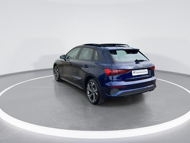 Audi A3 SPORTBACK 40 TFSIe 150kW/204PK S Line · Panoramadak · Leder · Camera · Apple/Android Car Play · Drive select