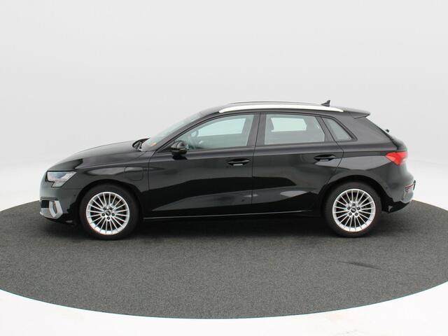 Audi A3 SPORTBACK 40 TFSi e 204 Pk Advanced edition | Stoelverwarming | Camera | Trekhaak | Cruise Control | CarPlay | 17 Inch | 87.804 Km !!