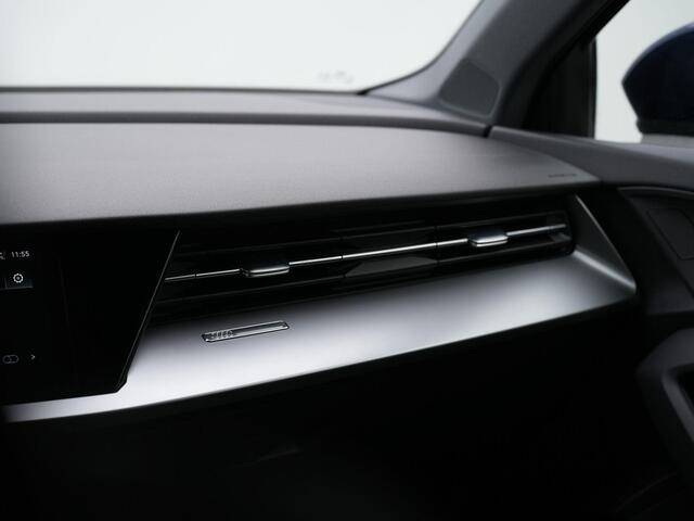 Audi A3 SPORTBACK 40 TFSI e 204 pk S-Line | Elektrische achterklep | Stoelverwarming | Carplay | Keyless Entry