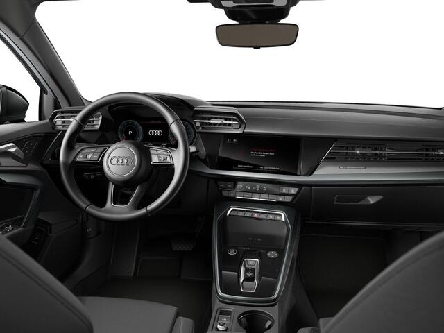 Audi A3 SPORTBACK allstreet 35 TFSI Advanced edition 150pk | Elektrisch verstelbare voorstoel | 18 inch Lichtmetalen velgen | Keyless entry | Verlengde garantie