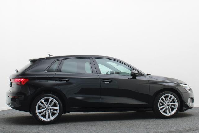 Audi A3 SPORTBACK 30 TFSI Attitude Virtual Cockpit, Sportstoelen, Apple Carplay, LED, Climate, PDC