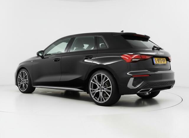 Audi A3 SPORTBACK 35 TFSI S-LINE Edition | Navi | Camera/PDC | Apple Carplay/Android Auto - RIJKLAAR