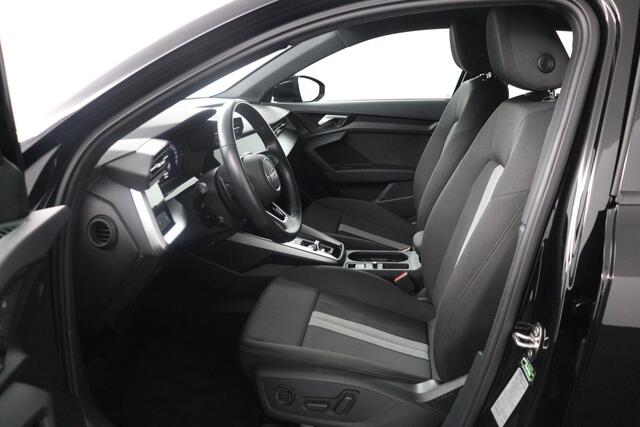 Audi A3 SPORTBACK 35 TFSI S-LINE Edition | Navi | Camera/PDC | Apple Carplay/Android Auto - RIJKLAAR
