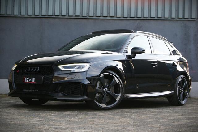 Audi A3 SPORTBACK 2.5 TFSI RS 3 quattro Ceramisch/Pano/RS-Stoel/B&O/Alcantara Op Afspraak