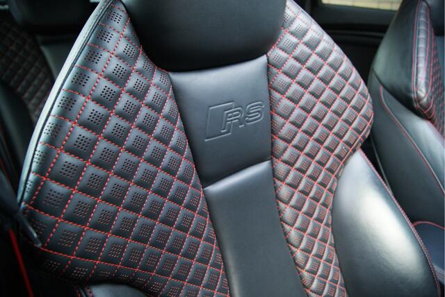Audi A3 SPORTBACK 2.5 TFSI RS 3 quattro Ceramisch/Pano/RS-Stoel/B&O/Alcantara Op Afspraak