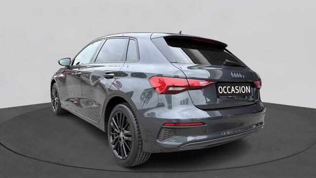 Audi A3 SPORTBACK 30 TFSI 110Pk Pro Line / 17" LMV / Parkeerhulp Achter