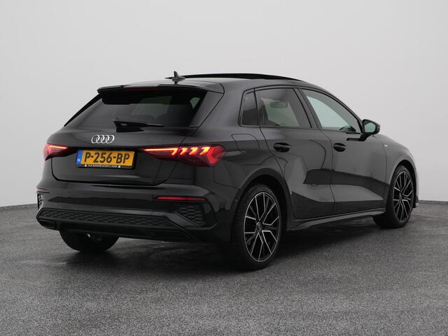 Audi A3 SPORTBACK 30 TFSI Automaat S edition | PANO | CAMERA | NAVI | STOELVERWARMING