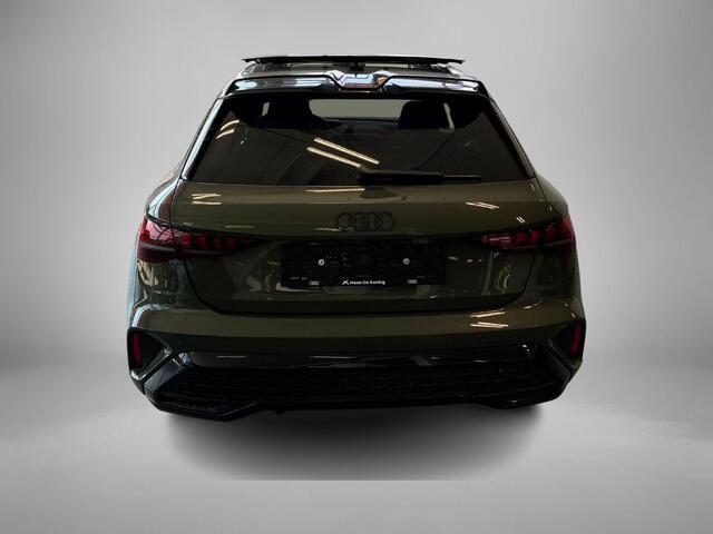 Audi A3 SPORTBACK 45 TFSIe 272pk S-tronic S edition Competition · Panoramadak · Camera · Sonos Audio · Carbon Exterieur · Leder Interieur · Apple/Android Car Play · 18'' Inch · Garantie t/m 10-08-2030 of 100.000km