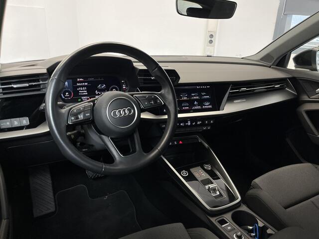 Audi A3 SPORTBACK 35 TFSI S-Line Edition One | ALL SEASONS | CARPLAY | STOEL.V.W. | PDC |