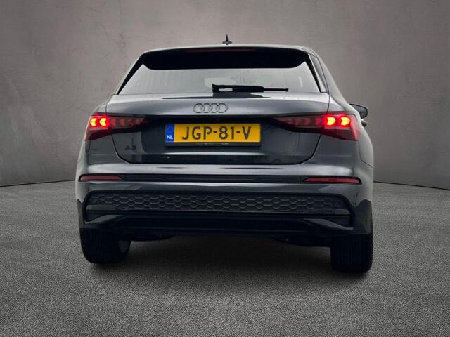 Audi A3 SPORTBACK 40 TFSI e 204 PK Advanced edition | 17 -Inch | Stoelverwarming | Ambient-lightning | Assistentie-Pack | All-Season | Privacy-Glass | Achteruitrijcamera |